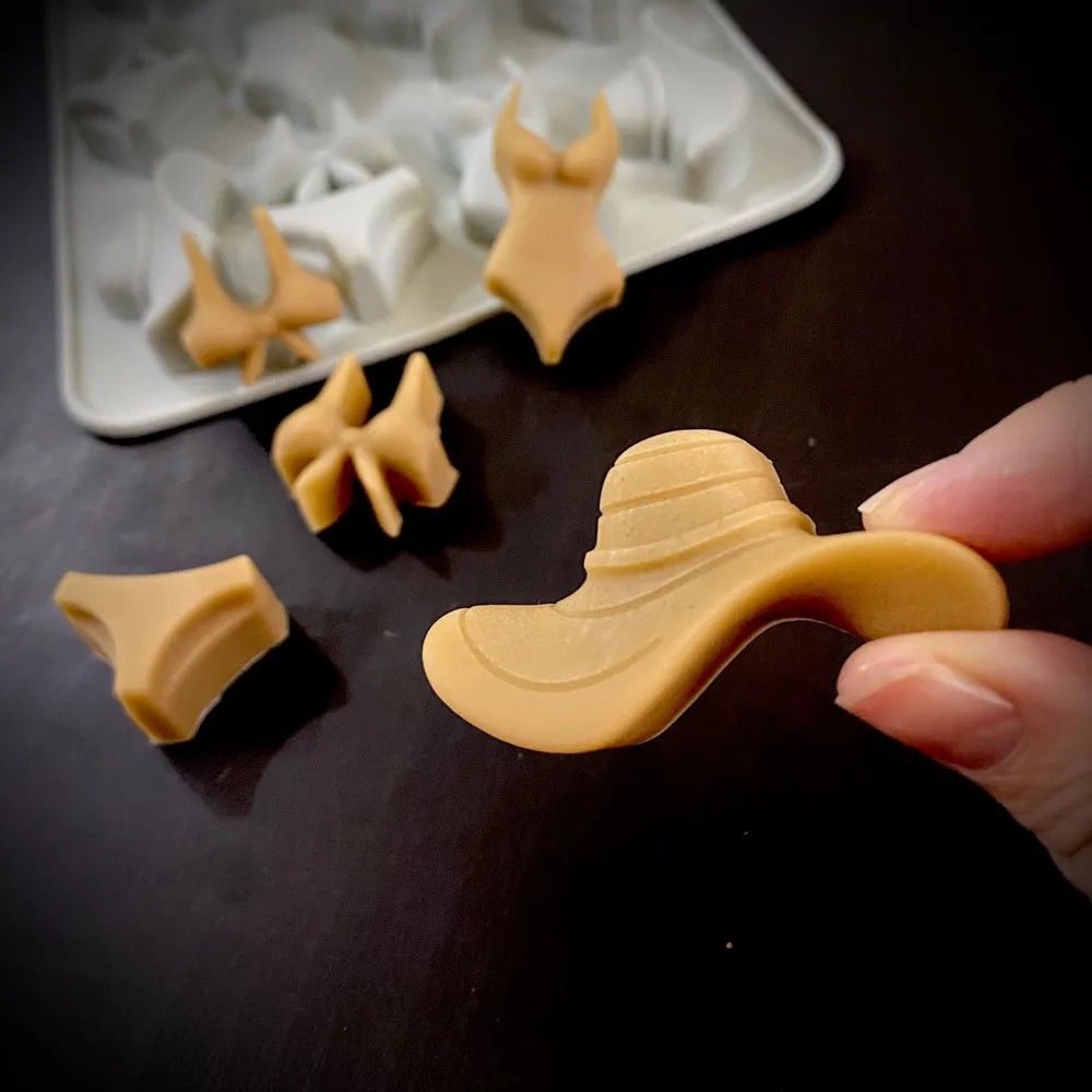 A Summer-Themed Beach Bikini M - Resin Art Tools 评论和价格