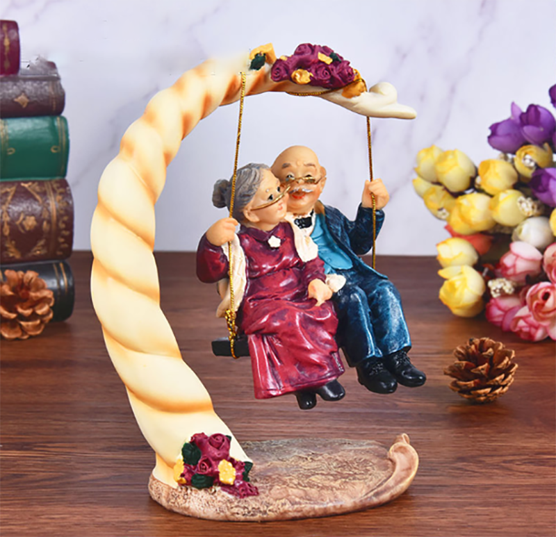 Chinese Swing Old Couples Resi - Resin Art Wedding Gift 评论和价格
