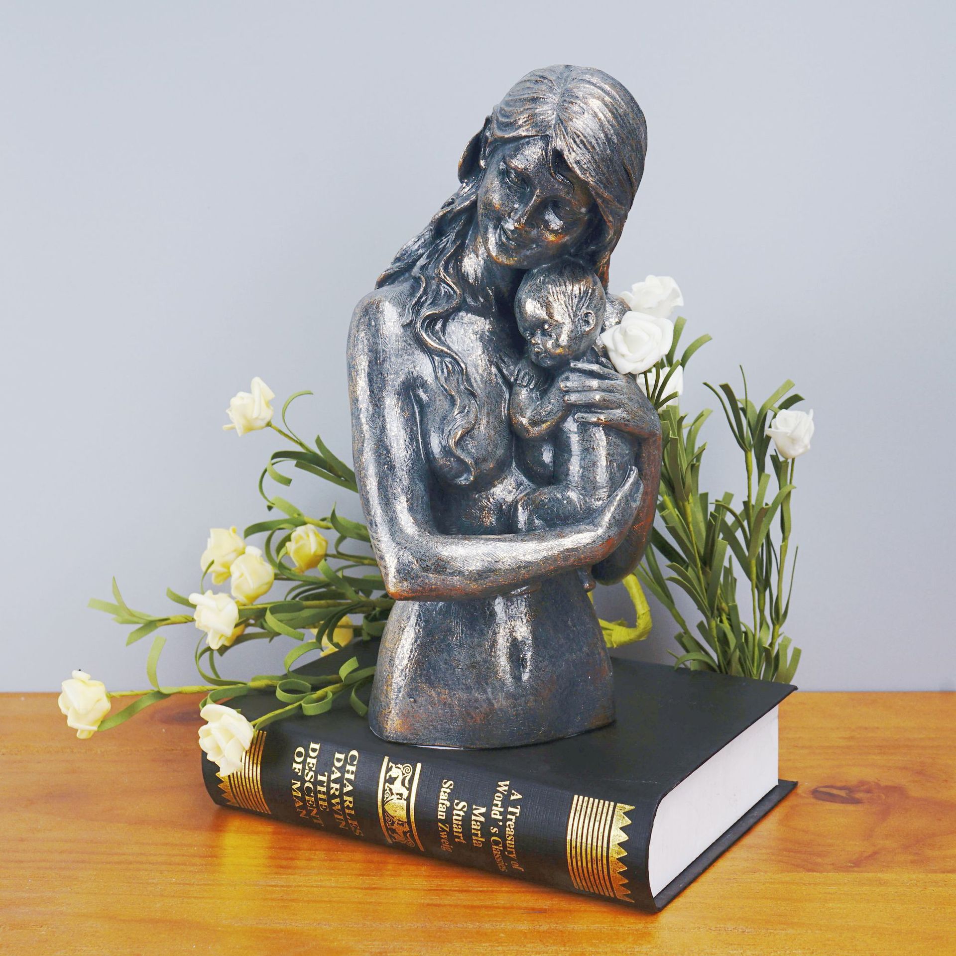Mother Child Resin Sculpture H - Resin Art Wedding Gift 评论和价格